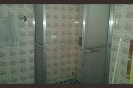 Casa à venda com 127m², 4 quartos e 5 vagas