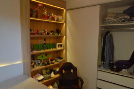 Casa de condomínio à venda com 640m², 3 quartos e 6 vagas Casa de condomínio à venda com 640m², 3 quartos e 6 vagasSuíte 1