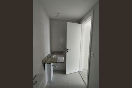 Apartamento à venda com 32m², 1 quarto e sem vagaBanheiro 