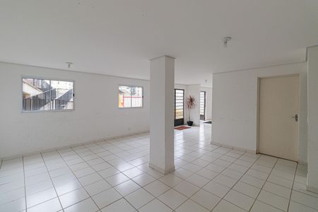 Apartamento para alugar com 48m², 2 quartos e 1 vaga Apartamento para alugar com 48m², 2 quartos e 1 vagaÁrea Comum - Salão de Festas