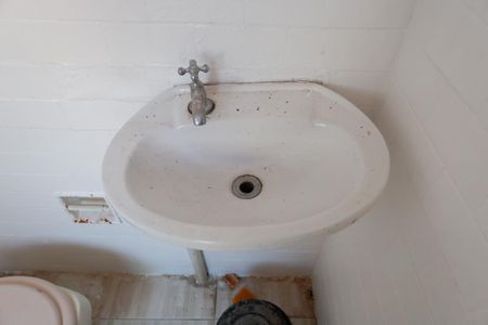 Casa para alugar com 35m², 1 quarto e sem vaga Casa para alugar com 35m², 1 quarto e sem vagaBanheiro