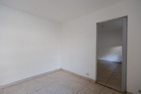 Casa para alugar com 35m², 1 quarto e sem vaga Casa para alugar com 35m², 1 quarto e sem vagaSala