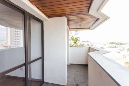 Apartamento à venda com 150m², 3 quartos e 3 vagasVaranda