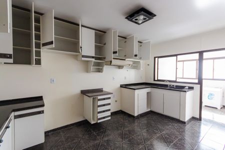 Apartamento à venda com 150m², 3 quartos e 3 vagasCozinha
