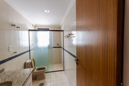 Apartamento à venda com 150m², 3 quartos e 3 vagasBanheiro