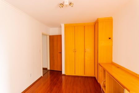 Apartamento à venda com 150m², 3 quartos e 3 vagasQuarto 2