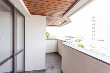 Apartamento à venda com 150m², 3 quartos e 3 vagasVaranda