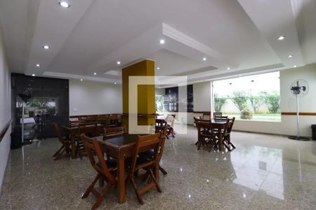 Apartamento à venda com 150m², 3 quartos e 3 vagasÁrea comum - Salão de festas