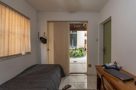 Casa à venda com 363m², 8 quartos e 4 vagas Casa à venda com 363m², 8 quartos e 4 vagasSuíte 2