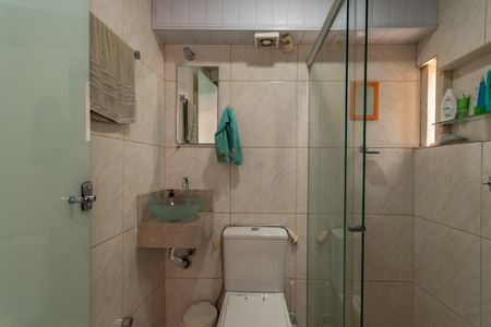 Casa à venda com 363m², 8 quartos e 4 vagas Casa à venda com 363m², 8 quartos e 4 vagasBanheiro Social 3