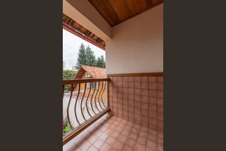 Casa à venda com 363m², 8 quartos e 4 vagas Casa à venda com 363m², 8 quartos e 4 vagasVaranda