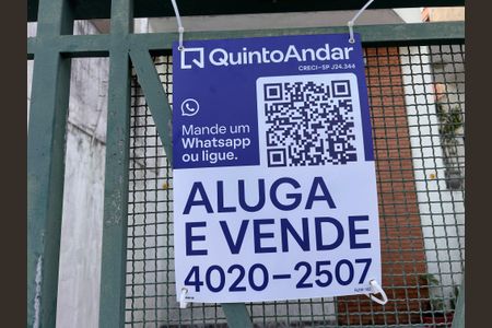 Casa à venda com 105m², 3 quartos e 2 vagasPlaca