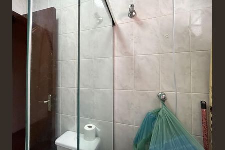 Casa à venda com 105m², 3 quartos e 2 vagasBanheiro 1