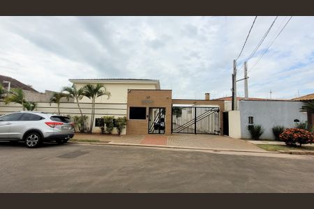 Casa de condomínio à venda com 150m², 3 quartos e 2 vagasFachada do Condomínio