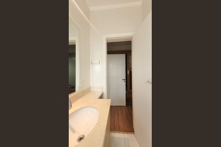 Casa de condomínio à venda com 150m², 3 quartos e 2 vagasBanheiro Suite 2