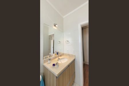 Casa de condomínio à venda com 150m², 3 quartos e 2 vagasBanheiro Suite 1