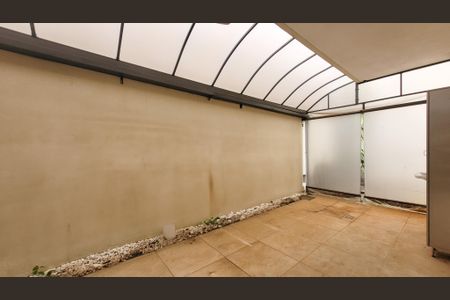 Casa de condomínio à venda com 150m², 3 quartos e 2 vagasEspaço Gourmet