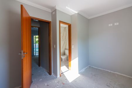 Casa à venda com 90m², 2 quartos e 3 vagasSuíte 2