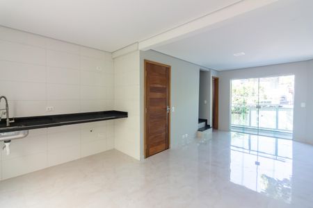 Casa à venda com 90m², 2 quartos e 3 vagasSala