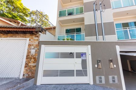 Casa à venda com 90m², 2 quartos e 3 vagasFachada