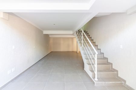 Casa à venda com 90m², 2 quartos e 3 vagasGaragem