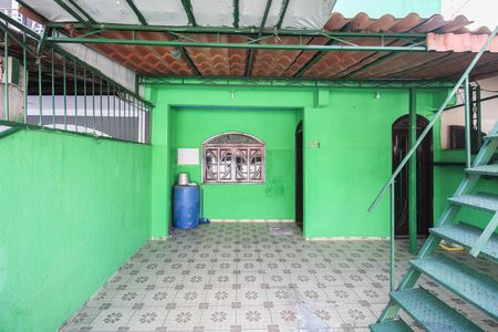 Casa de condomínio para alugar com 148m², 2 quartos e 2 vagas Casa de condomínio para alugar com 148m², 2 quartos e 2 vagasGaragem