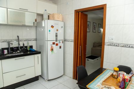 Casa à venda com 110m², 2 quartos e 1 vaga Casa à venda com 110m², 2 quartos e 1 vagaCozinha