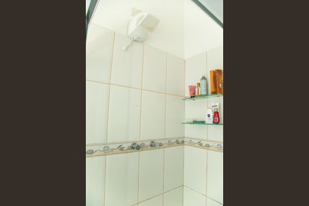 Casa à venda com 110m², 2 quartos e 1 vaga Casa à venda com 110m², 2 quartos e 1 vagaBanheiro 2