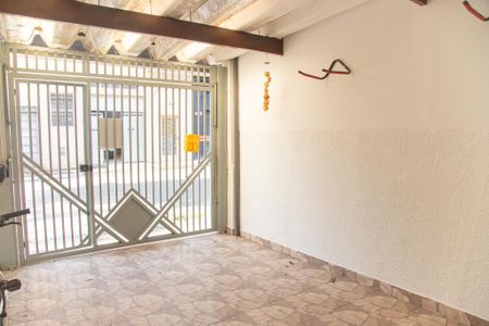 Casa à venda com 110m², 2 quartos e 1 vaga Casa à venda com 110m², 2 quartos e 1 vagaGaragem