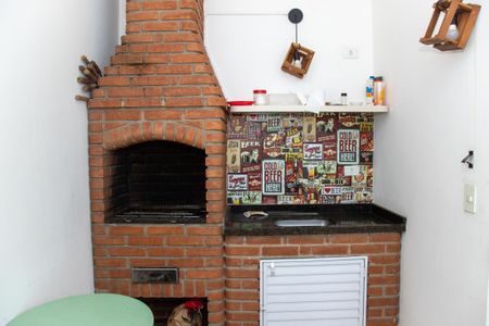 Casa à venda com 110m², 2 quartos e 1 vaga Casa à venda com 110m², 2 quartos e 1 vagaChurrasqueira