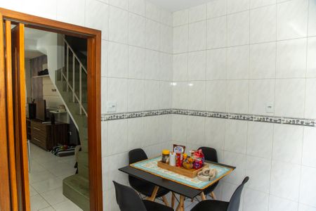 Casa à venda com 110m², 2 quartos e 1 vaga Casa à venda com 110m², 2 quartos e 1 vagaCozinha