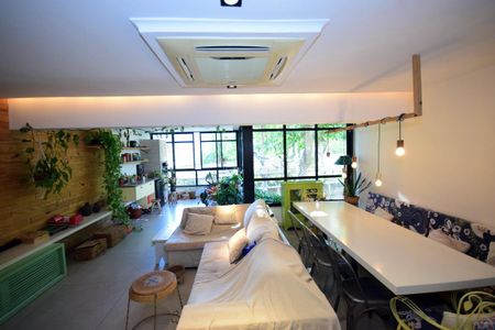 Apartamento à venda com 131m², 3 quartos e 2 vagasSala