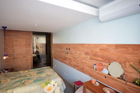 Apartamento à venda com 131m², 3 quartos e 2 vagasSuíte