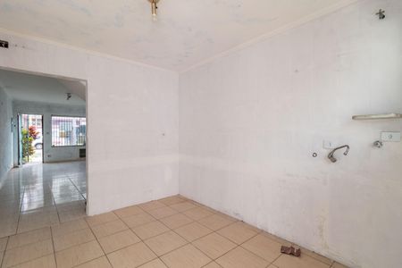 Casa à venda com 100m², 2 quartos e 1 vaga Casa à venda com 100m², 2 quartos e 1 vagaCozinha
