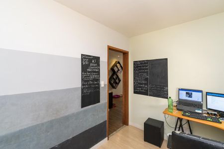 Casa à venda com 225m², 6 quartos e 4 vagasCasa 2 - Quarto 1