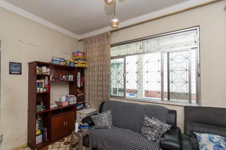 Casa à venda com 225m², 6 quartos e 4 vagasCasa 1 - Sala