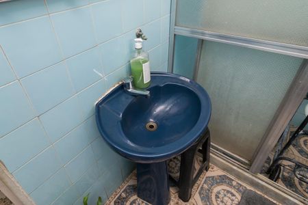 Casa à venda com 225m², 6 quartos e 4 vagasCasa 1 - Banheiro