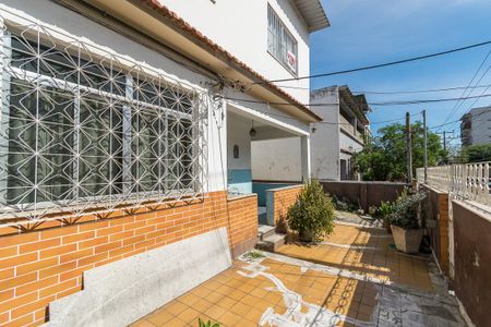 Casa à venda com 225m², 6 quartos e 4 vagasÁrea Externa