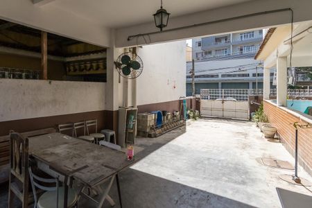 Casa à venda com 225m², 6 quartos e 4 vagasGaragem