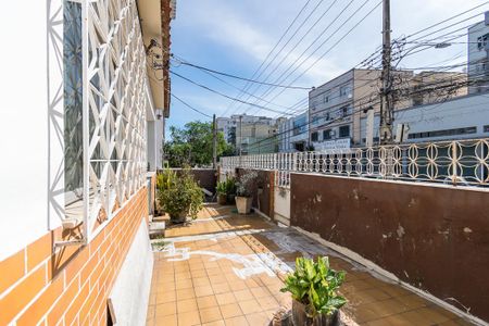 Casa à venda com 225m², 6 quartos e 4 vagasÁrea Externa