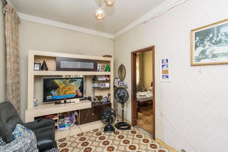 Casa à venda com 225m², 6 quartos e 4 vagasCasa 1 - Sala