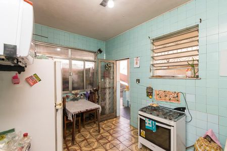 Casa à venda com 225m², 6 quartos e 4 vagasCasa 1 - Cozinha