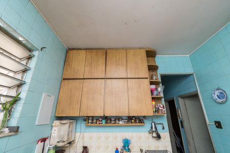 Casa à venda com 225m², 6 quartos e 4 vagasCasa 1 - Cozinha