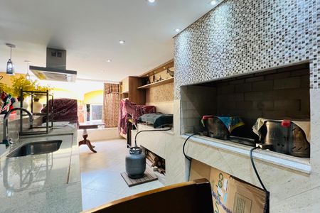 Casa à venda com 425m², 3 quartos e 3 vagasÁrea da Churrasqueira