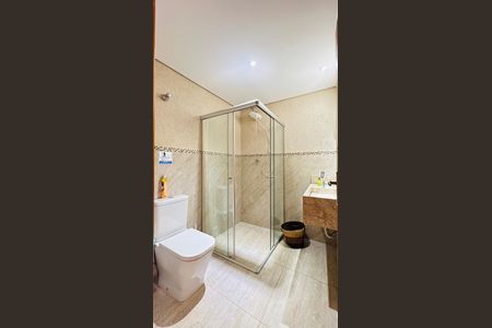 Casa à venda com 425m², 3 quartos e 3 vagasBanheiro 2