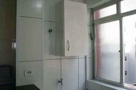 Apartamento para alugar com 72m², 1 quarto e 1 vagaÁrea de Serviço