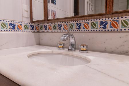 Apartamento à venda com 115m², 3 quartos e 1 vagaBanheiro da Suíte