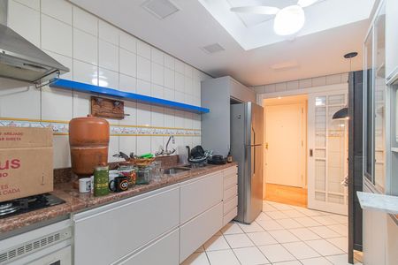 Apartamento à venda com 115m², 3 quartos e 1 vagaCozinha e Área de Serviço