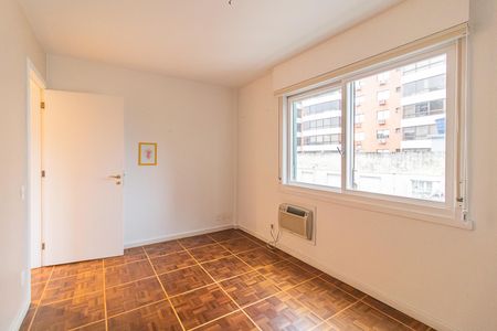 Apartamento à venda com 115m², 3 quartos e 1 vagaQuarto 2