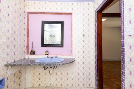 Apartamento para alugar com 156m², 2 quartos e sem vaga Apartamento para alugar com 156m², 2 quartos e sem vagaBanheiro